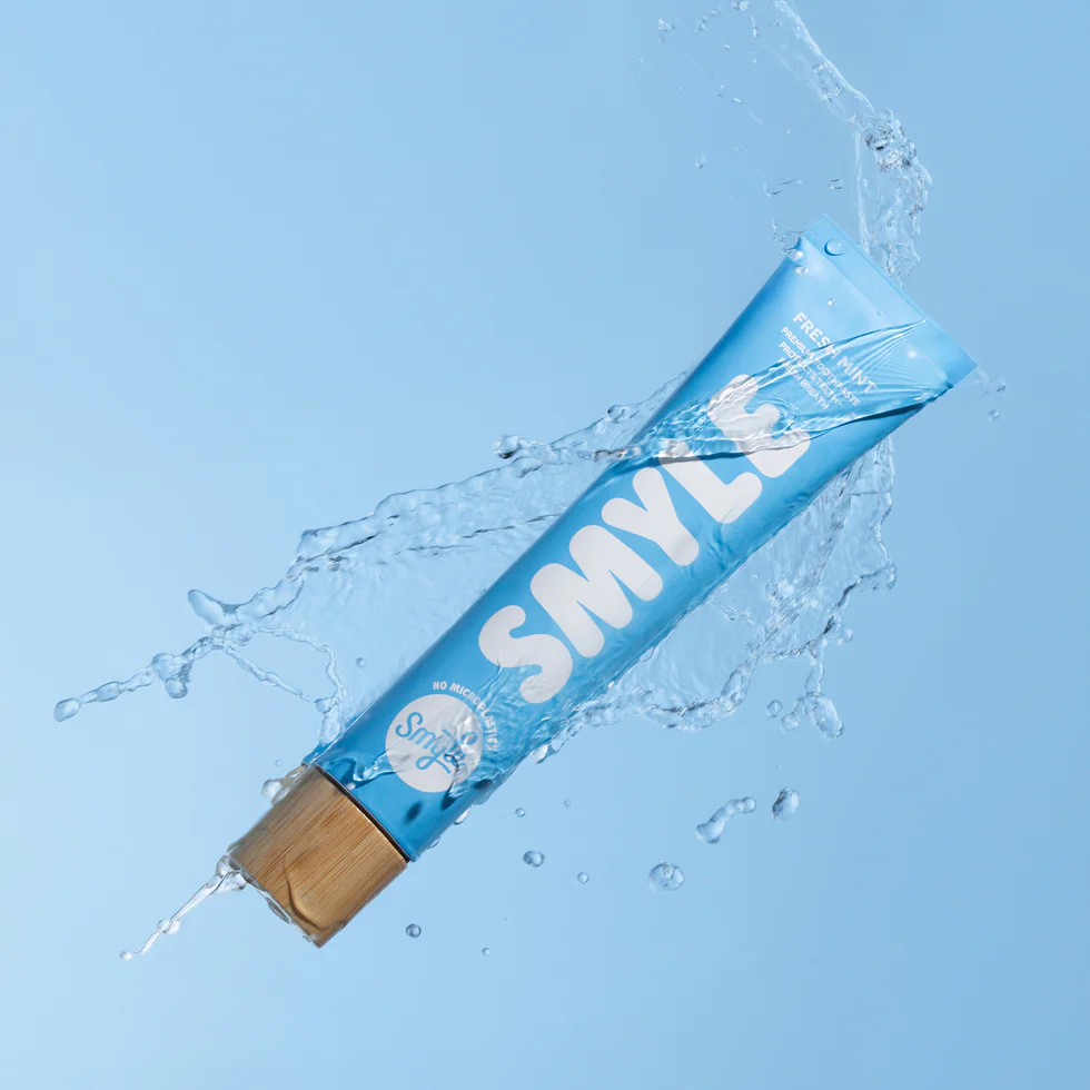 Smyle tandpasta tube met Fluoride
